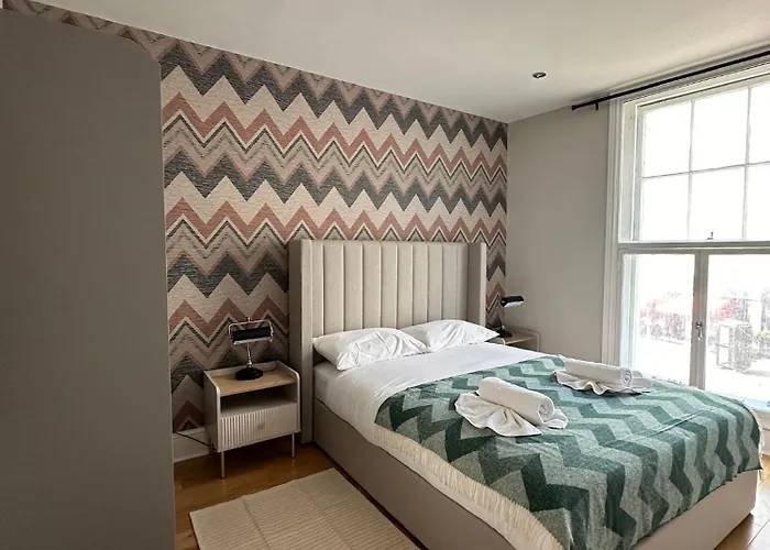 Modern Flat In Central London