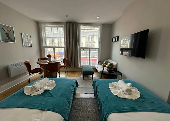Modern Flat In Central London